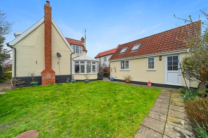 2 Bedroom Cottage For Sale In Creeting St. Peter, Ipswich, Suffolk, IP6