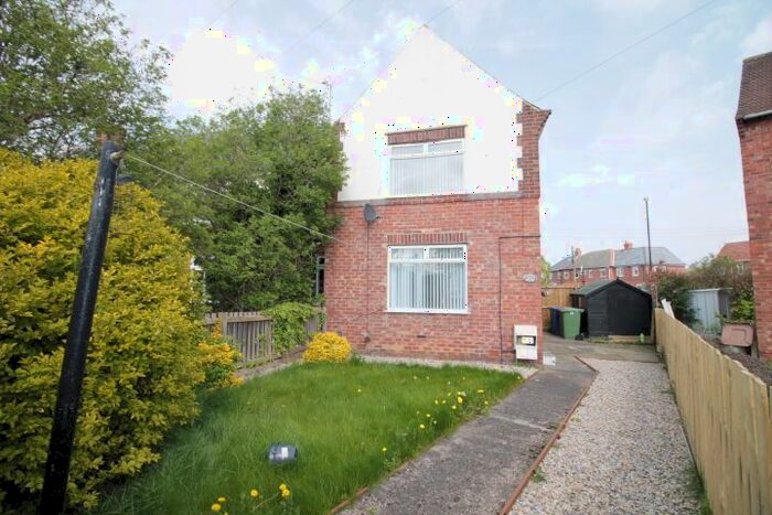 2 Bedroom End Of Terrace House To Rent In Maplewood Crescent, Harraton, Washington, NE38