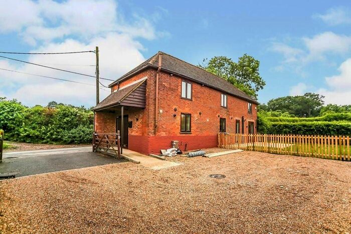 3 Bedroom Detached House To Rent In Myrtle Oasthouse, Kemsdale Road, Hernhill, Faversham, ME13