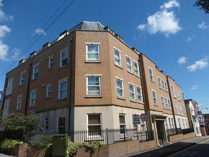 2 Bedroom Flat To Rent In - George Street, Ramsgate, CT11