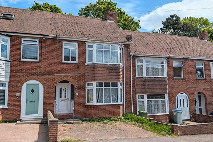 3 Bedroom Terraced House For Sale In Leigh Road, Fareham. Auction Guide Price £, ., PO16