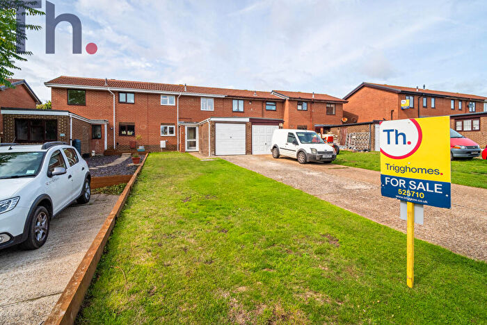 2 Bedroom Terraced House For Sale In Apse Heath, Sandown, Isle Of Wight, PO36
