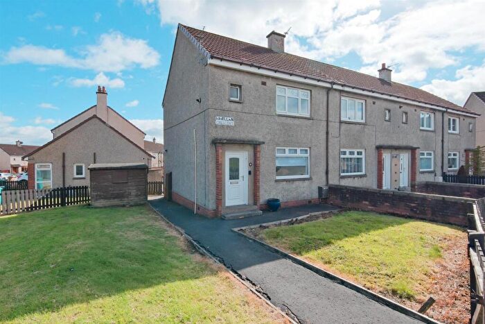 2 Bedroom End Of Terrace House To Rent In Innellan Crescent, Shotts, ML7