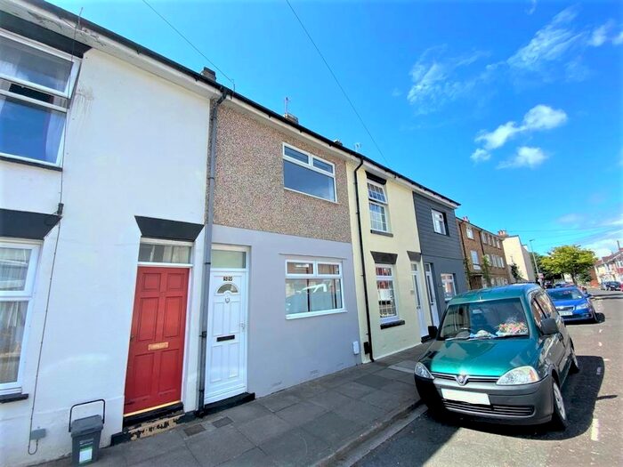 2 Bedroom Terraced House To Rent In Newcomen Road, Portsmouth, PO2