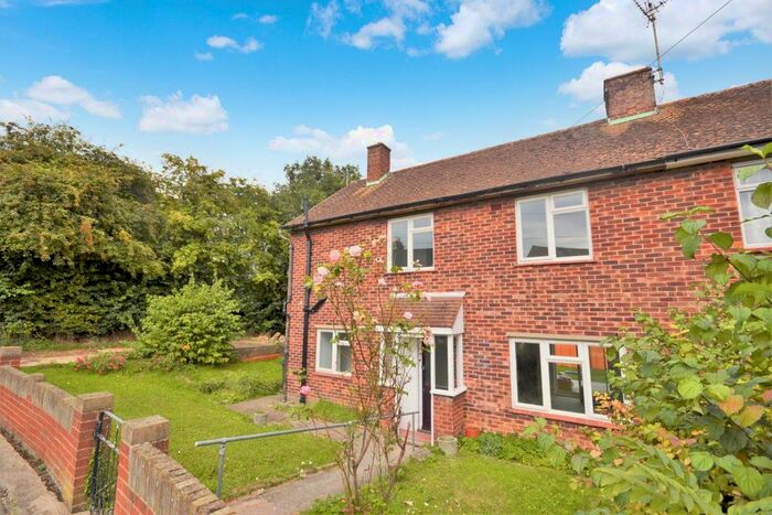 3 Bedroom Semi-Detached House To Rent In Whiteshot Way, Saffron Walden, CB10