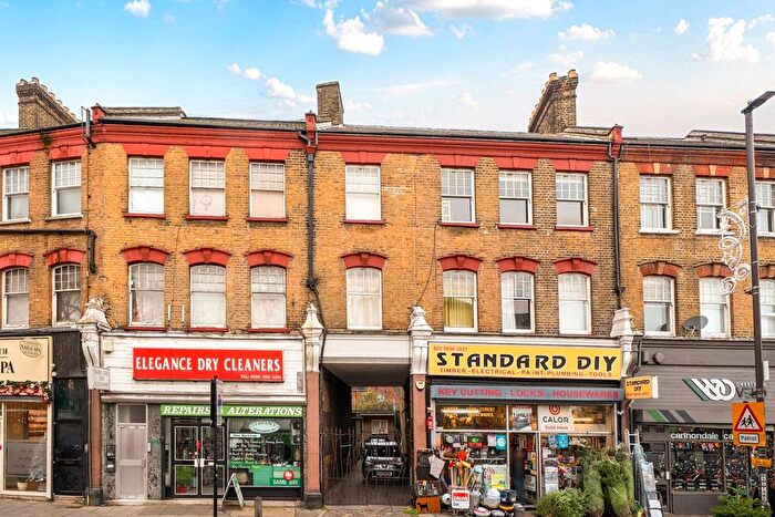 2 Bedroom Detached House For Sale In Westcombe Hill, Blackheath, SE3
