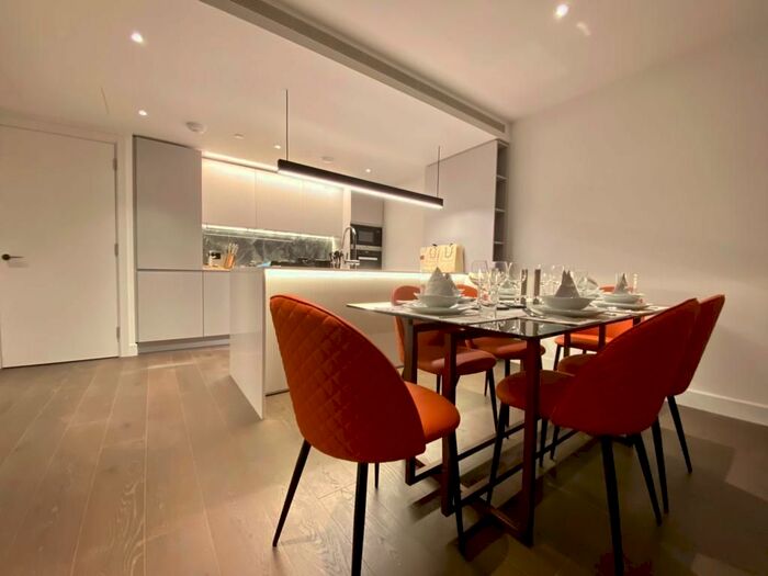 2 Bedroom Flat To Rent In Belvedere Row Apartments, White City Living, London, W12