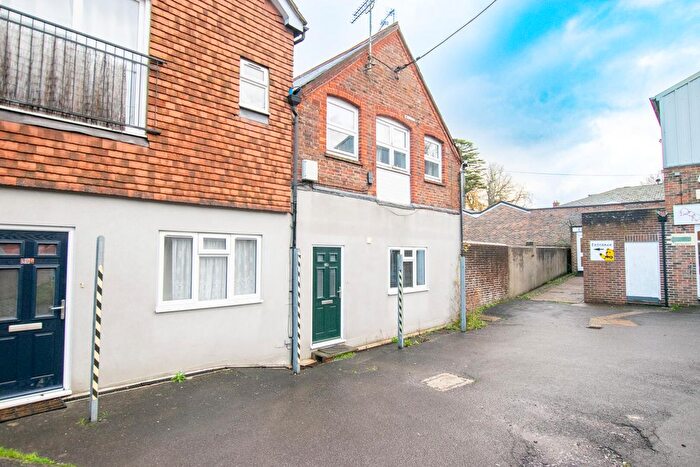 1 Bedroom Flat To Rent In New Town, Uckfield, TN22