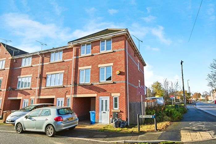 3 Bedroom Town House For Sale In Jay Court, Derby, Derbyshire, DE22