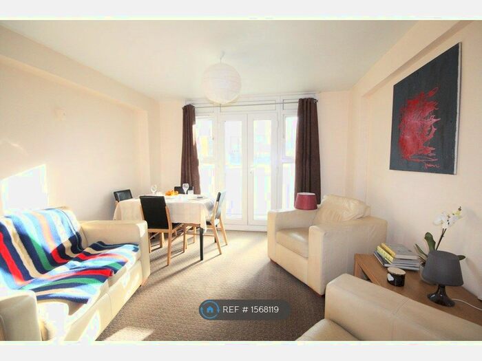 2 Bedroom Flat To Rent In Paragon Road, London, E9