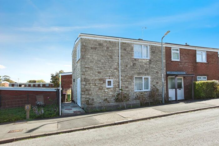 3 Bedroom End Of Terrace House For Sale In Porthmawr Road, Cwmbran, NP44