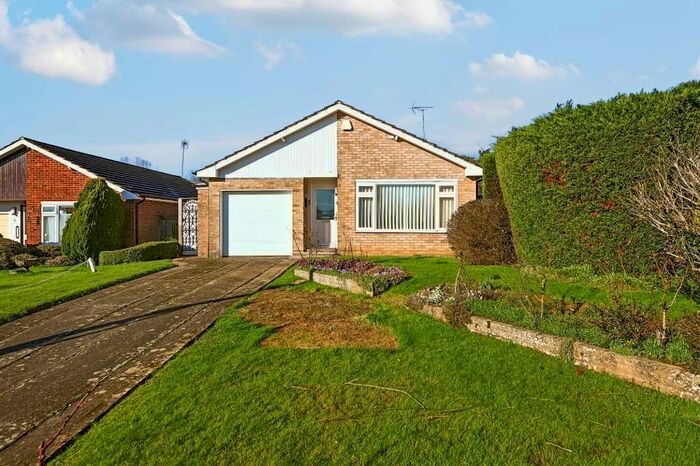 2 Bedroom Detached House For Sale In Angley Court, Horsmonden, Kent, TN12