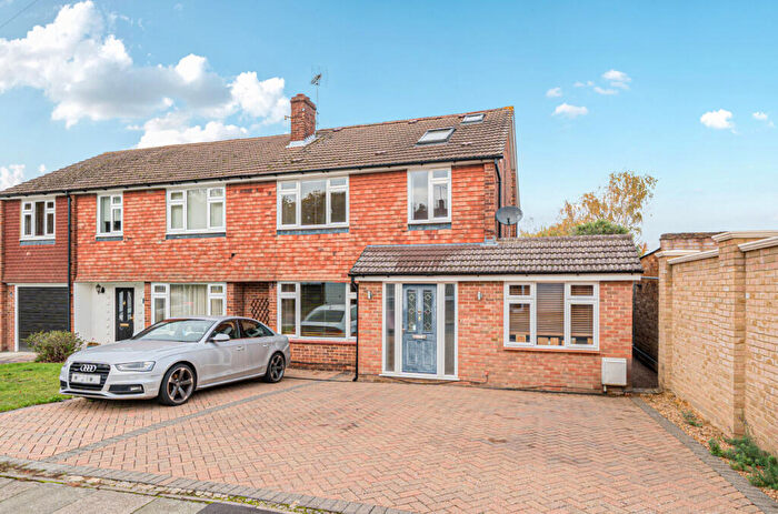 4 Bedroom Semi Detached House For Sale In Hollingworth Road, Orpington, Kent, BR5