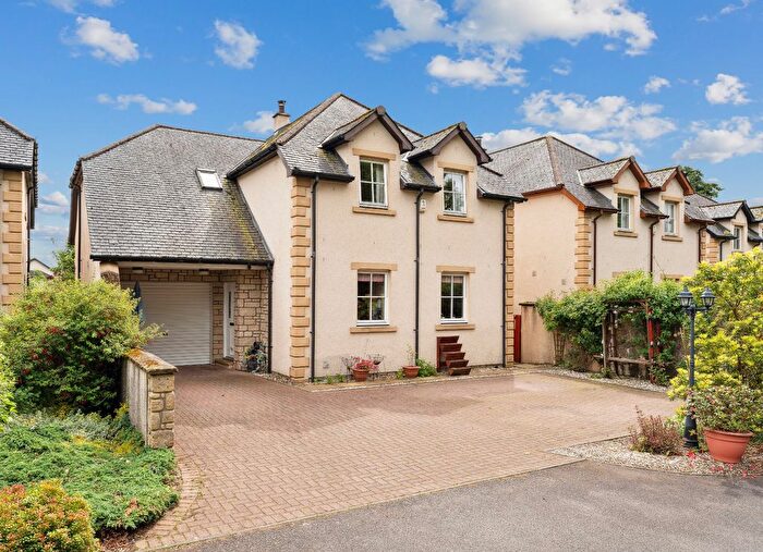 4 Bedroom Detached House For Sale In Druids Park, Murthly, Perthshire, PH1