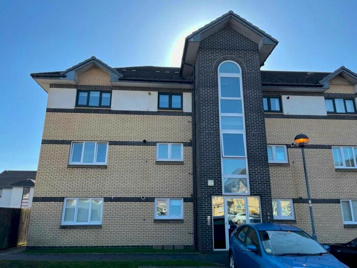 2 Bedroom Flat To Rent In Clark Street, Renfrew, PA4