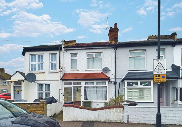 4 Bedroom Terraced House To Rent In Kimberley Road, Walthamstow, London, E17