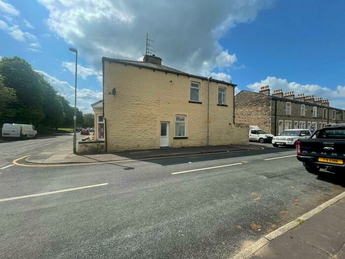 1 Bedroom House To Rent In Thursfield Road, Burnley, BB10