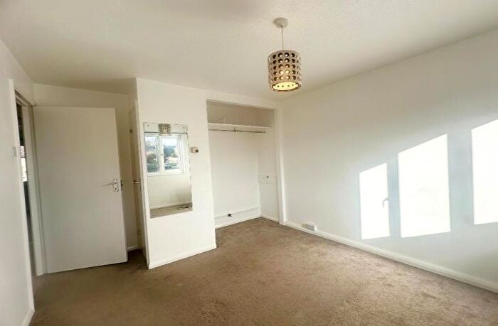1 Bedroom Flat To Rent In Taylor Close, Orpington, Kent, BR6