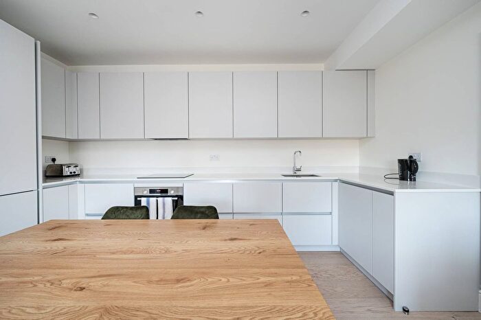 2 Bedroom Flat For Sale In The Drill Hall, Mile End Road, Stepney, London, E1