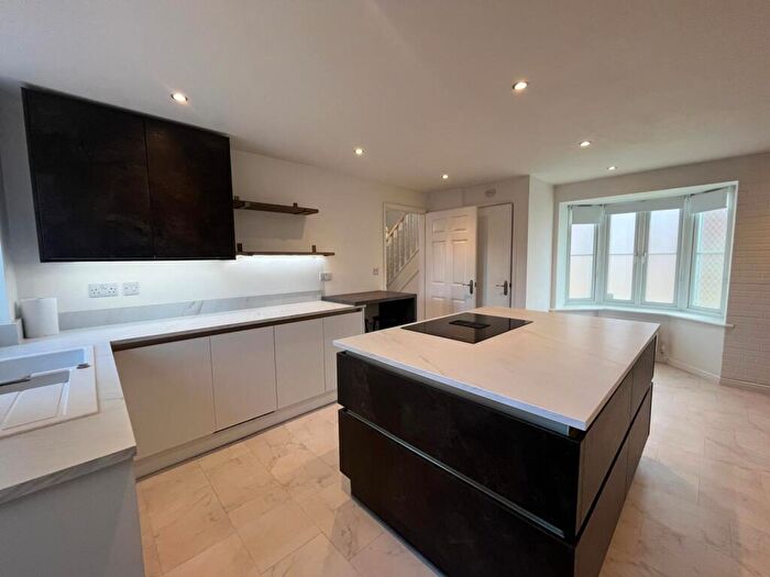 3 Bedroom Semi Detached House To Rent In Abbey Field View, Colchester, CO2