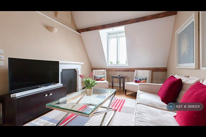 2 Bedroom Flat To Rent In London, London, NW1