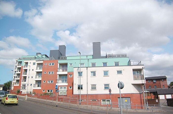 2 Bedroom Flat To Rent In Tower Court, London Road, ST5