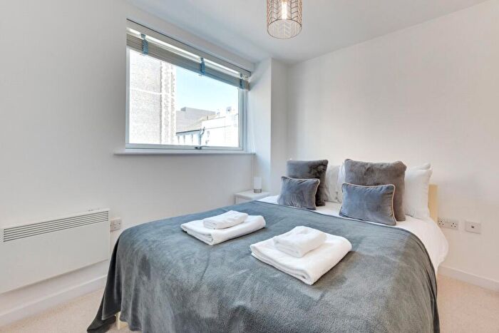 2 Bedroom Apartment To Rent In Avalon, West Street, Brighton, BN1