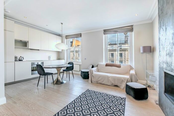 1 Bedroom Flat To Rent In Belgrave Road, London, SW1V