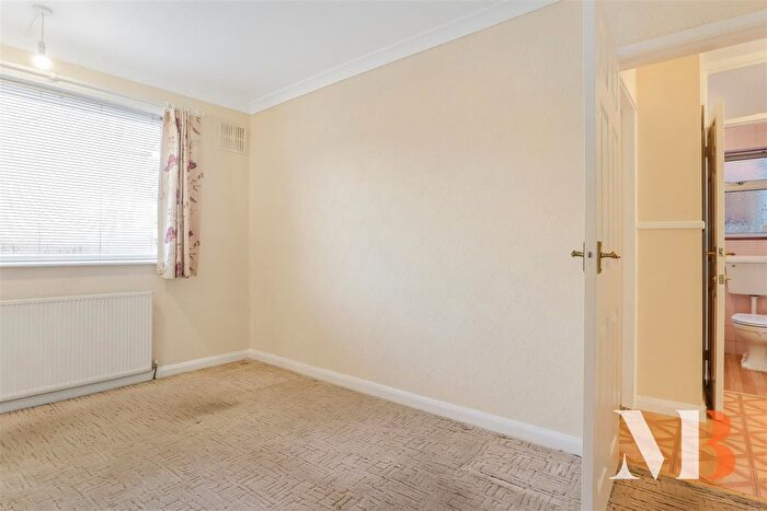 2 Bedroom Property For Sale In Four Pounds Avenue, Coventry, CV5