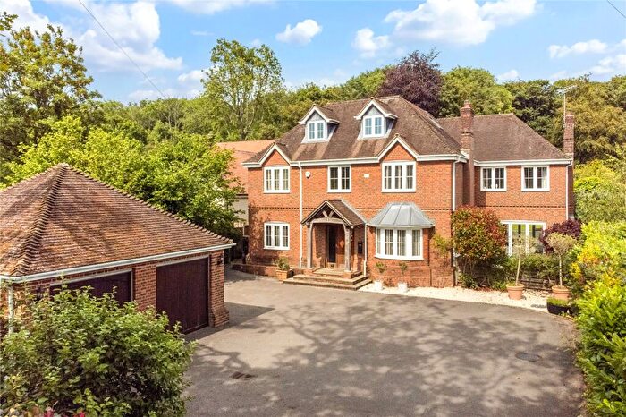 5 Bedroom Detached House For Sale In Telegraph Lane, Four Marks, Alton, Hampshire, GU34