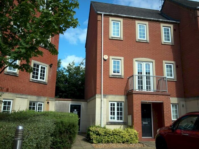 2 Bedroom Terraced House To Rent In Madison Avenue, Brierley Hill, DY5