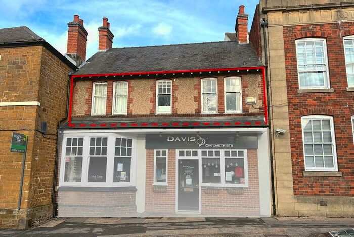 2 Bedroom Flat To Rent In First Floor Apartment - Bridge Street, Rothwell, NN14