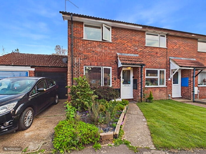 2 Bedroom End Of Terrace House For Sale In Semer Close, Combs Ford, IP14