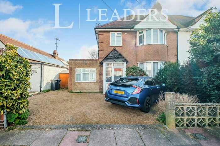 1 Bedroom Flat To Rent In Beaumont Road, BN14