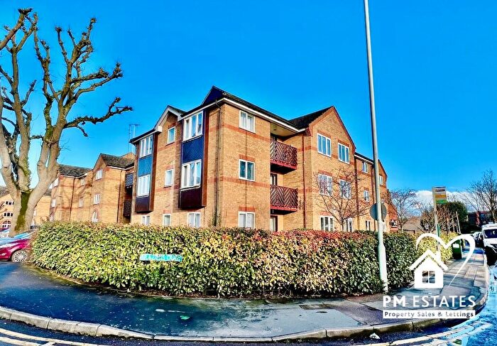 1 Bedroom Flat To Rent In Braziers Quay, South Street, Bishop's Stortford, Hertfordshire, CM23