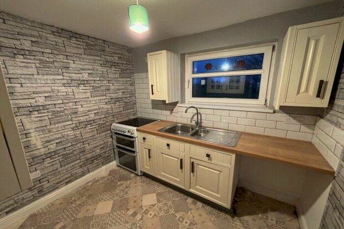 1 Bedroom Flat To Rent In Brabourn Gardens, Middlesbrough, TS8