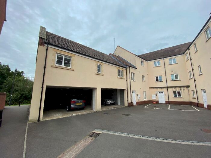 2 Bedroom Flat To Rent In Jagoda Court, Haydon End, Haydon End, Swindon, SN25