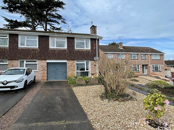 3 Bedroom Semi Detached House For Sale In Newhayes Close, St.Thomas, EX2