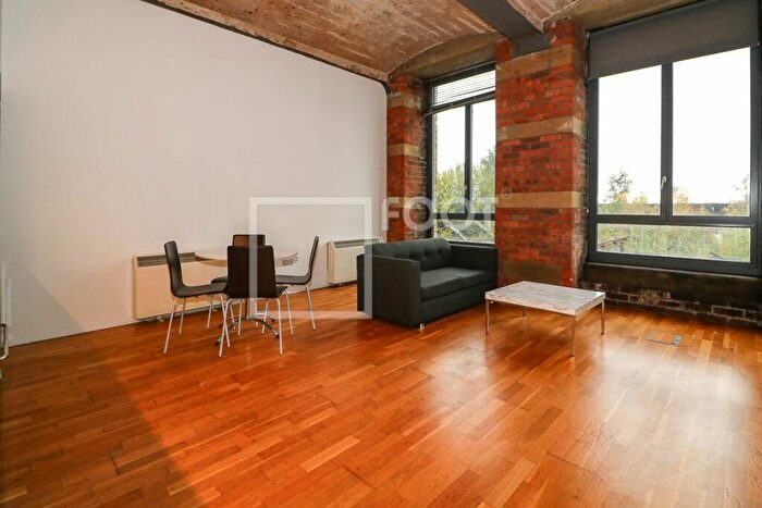 2 Bedroom Apartment To Rent In Velvet Mill, Lister Mills, Bradford, BD9