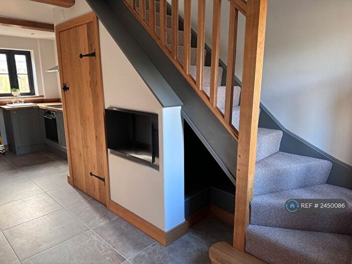 1 Bedroom Semi-Detached House To Rent In The Old Workshop, Stratton, Cirencester, GL7