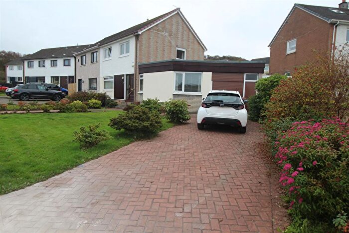 4 Bedroom Semi-detached House For Sale In Kirn Drive, Gourock, PA19