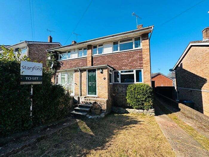 3 Bedroom Semi-Detached House To Rent In Gorselands Road, Southampton, SO18