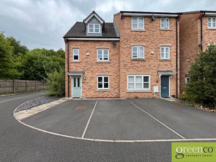 4 Bedroom Semi-Detached House To Rent In Travers Street, Kersal, Salford, M7