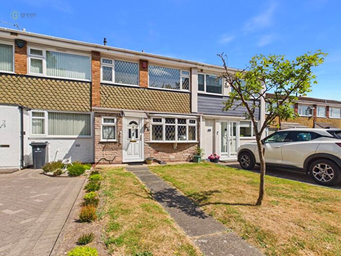 2 Bedroom Terraced House For Sale In Coleview Crescent, Tile Cross, B33