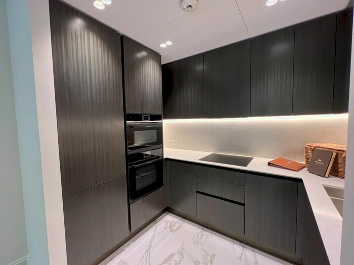 2 Bedroom Flat To Rent In Millbank, London, SW1P