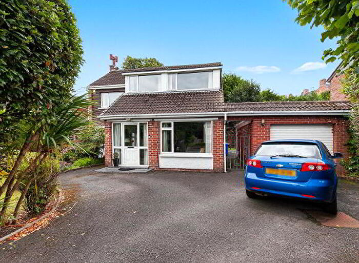 4 Bedroom Detached House For Sale In Greystown Park, Belfast, BT9