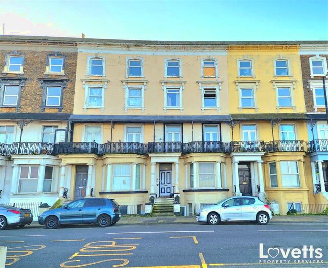 2 Bedroom Flat To Rent In Ethelbert Crescent, Margate, CT9