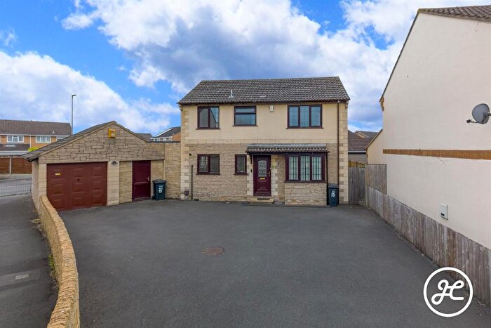4 Bedroom Detached House For Sale In Duncombe Close, Bridgwater, TA6