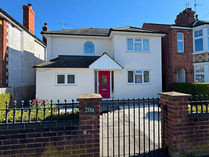 3 Bedroom Detached House For Sale In Station Road, Winslow, MK18