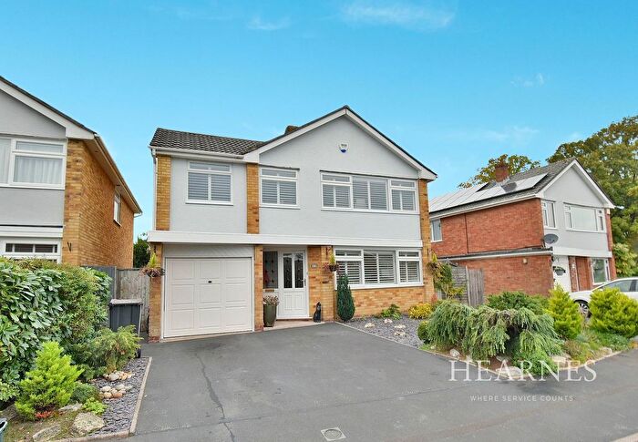 4 Bedroom Detached House For Sale In Wollaton Road, Ferndown, BH22